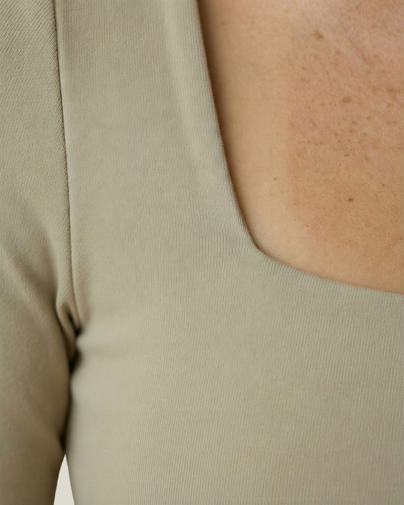 Square-neck Long Sleeve Crop